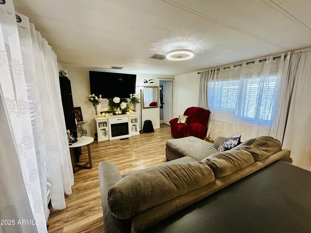 2609 W Southern Avenue 33, Tempe, AZ 85282