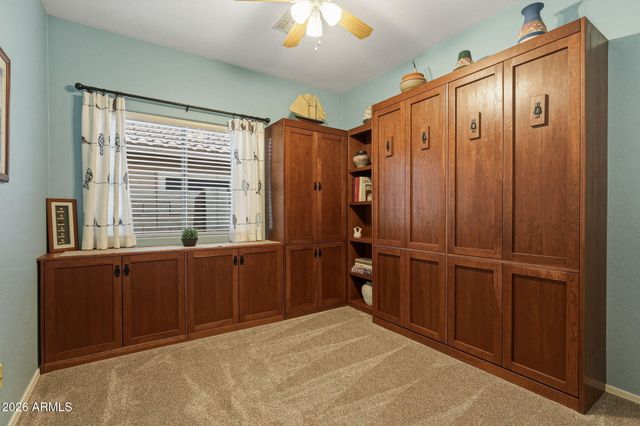 332 W SEVEN SEAS Drive, Casa Grande, AZ 85122