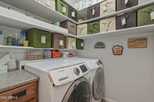 332 W SEVEN SEAS Drive, Casa Grande, AZ 85122