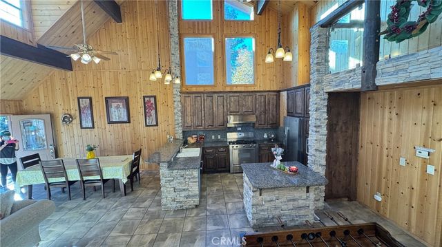 39050 Willow Landing, Big Bear Lake, CA 92315