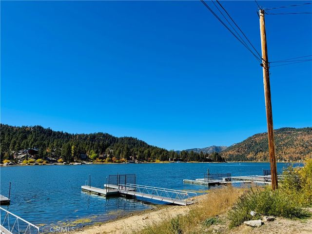 39050 Willow Landing, Big Bear Lake, CA 92315