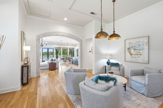 1005 Forest Lake Circle, Mckinney, TX 75072