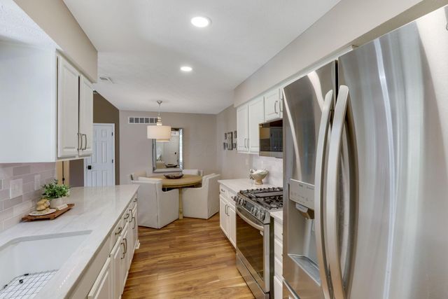 547 S Market Street, Lithopolis, OH 43136