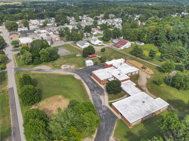 547 S Market Street, Lithopolis, OH 43136