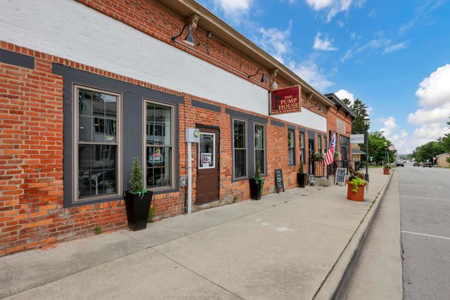 547 S Market Street, Lithopolis, OH 43136