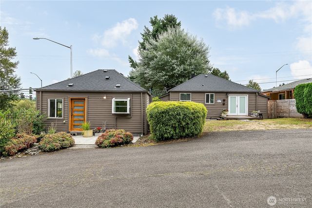 27003 124th Avenue SE, Kent, WA 98030