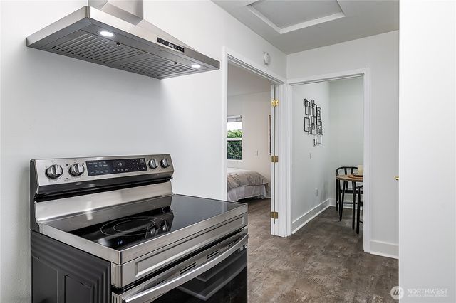 27003 124th Avenue SE, Kent, WA 98030