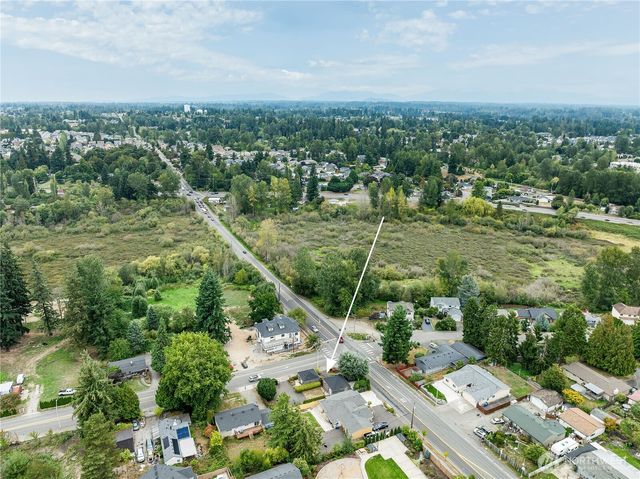 27003 124th Avenue SE, Kent, WA 98030