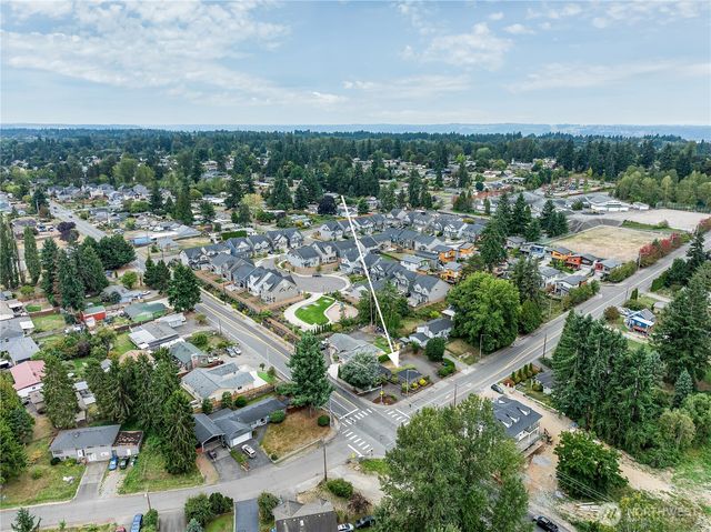 27003 124th Avenue SE, Kent, WA 98030