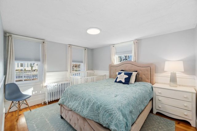 32 Woodside Ave, Wareham, MA 02532