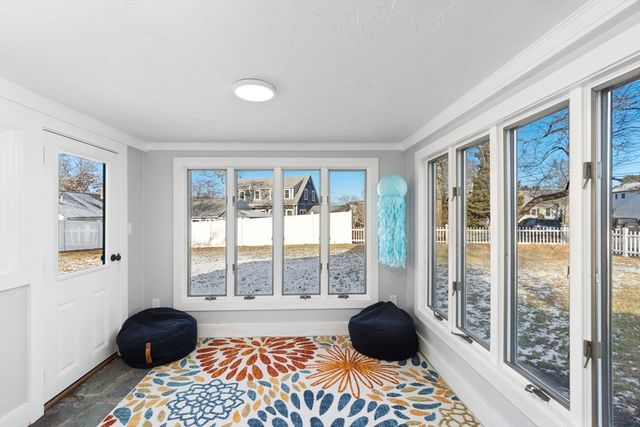 32 Woodside Ave, Wareham, MA 02532