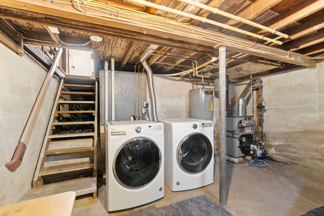 32 Woodside Ave, Wareham, MA 02532