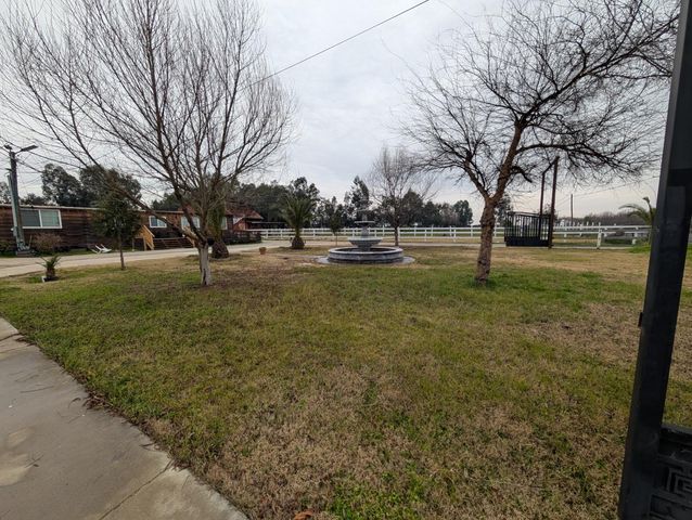 4142 Albers Rd, Oakdale, CA 95361