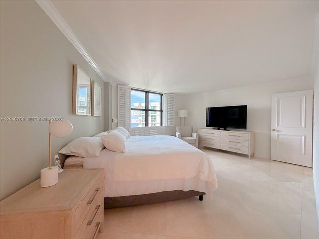 1111 Crandon Blvd C1104 C1104, Key Biscayne, FL 33149