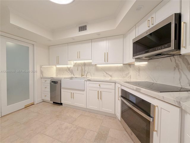 1111 Crandon Blvd C1104 C1104, Key Biscayne, FL 33149