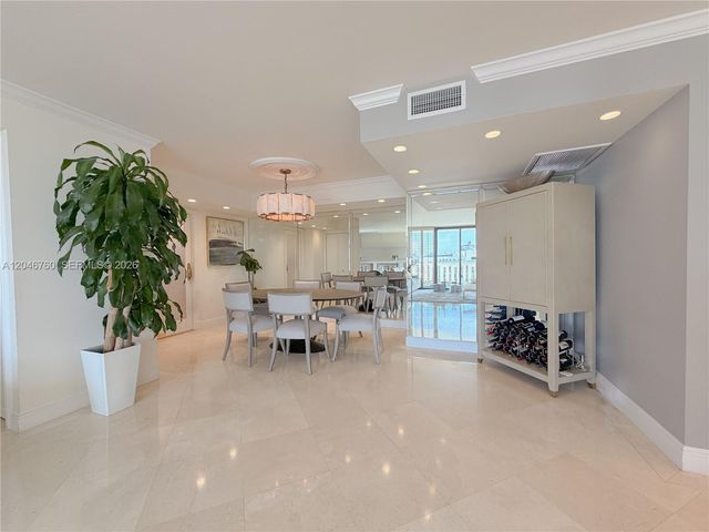 1111 Crandon Blvd C1104 C1104, Key Biscayne, FL 33149