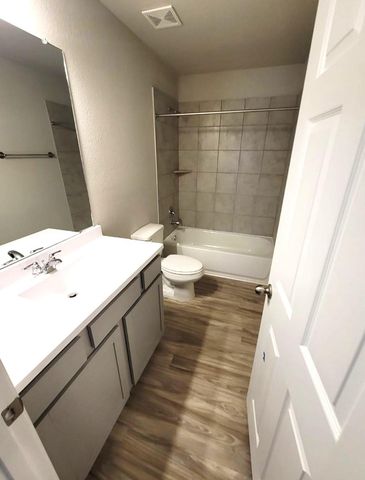 6543 Macroom Meadows Lane, Houston, TX 77048