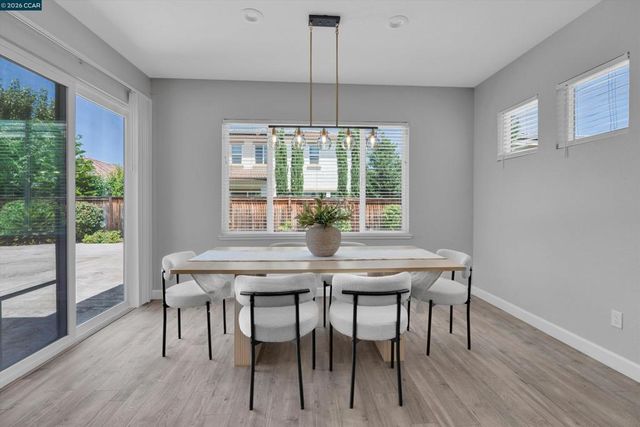 351 Bloomington Ln, Brentwood, CA 94513