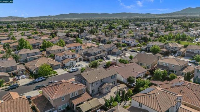 351 Bloomington Ln, Brentwood, CA 94513