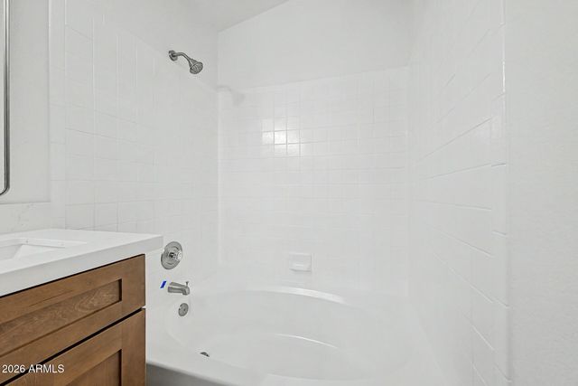 3110 E COTTONWOOD Lane, Phoenix, AZ 85048