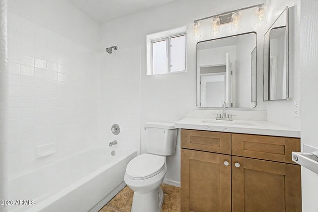 3110 E COTTONWOOD Lane, Phoenix, AZ 85048