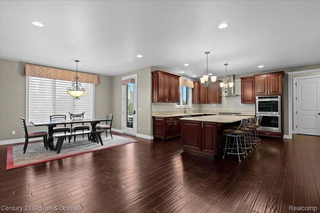 46782 Merion Circle, Northville, MI 48168