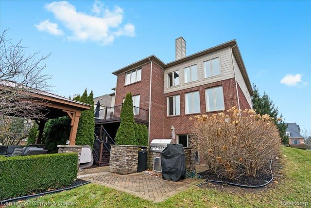 46782 Merion Circle, Northville, MI 48168