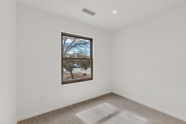 5809 Open Sky Drive NW, Albuquerque, NM 87120