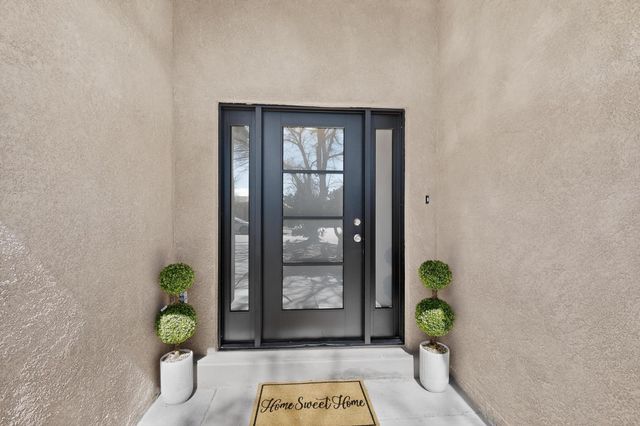 5809 Open Sky Drive NW, Albuquerque, NM 87120