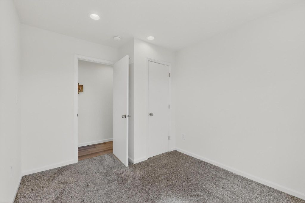 Image 24 of property listing at 5809 Open Sky Drive NW, Albuquerque, NM 87120