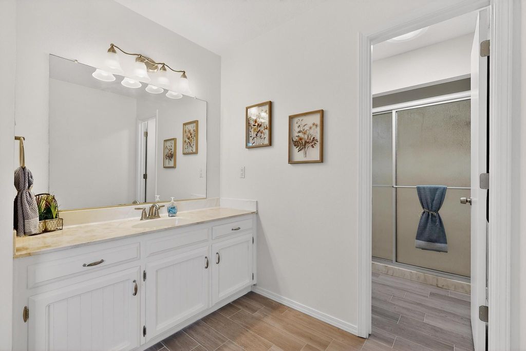 Image 35 of property listing at 5809 Open Sky Drive NW, Albuquerque, NM 87120