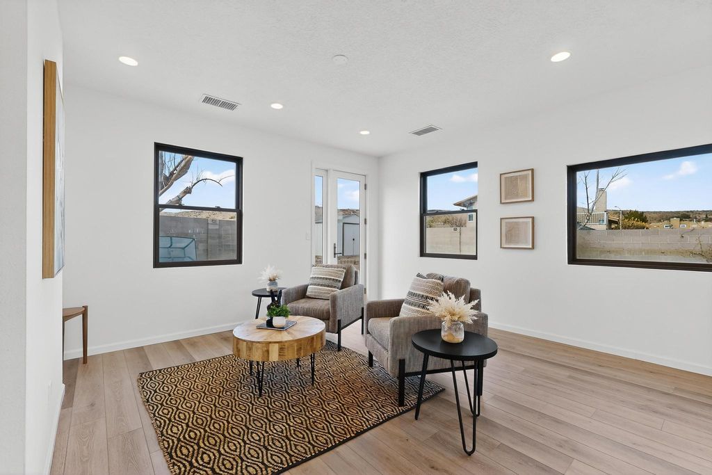 Image 42 of property listing at 5809 Open Sky Drive NW, Albuquerque, NM 87120