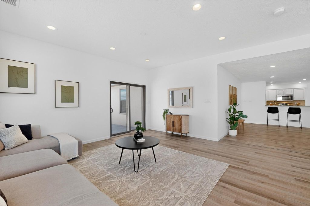 Image 43 of property listing at 5809 Open Sky Drive NW, Albuquerque, NM 87120