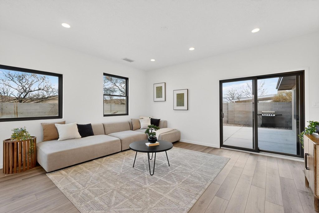 Image 45 of property listing at 5809 Open Sky Drive NW, Albuquerque, NM 87120