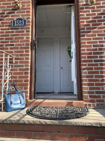 1523 E 33 Street, Brooklyn, NY 11234