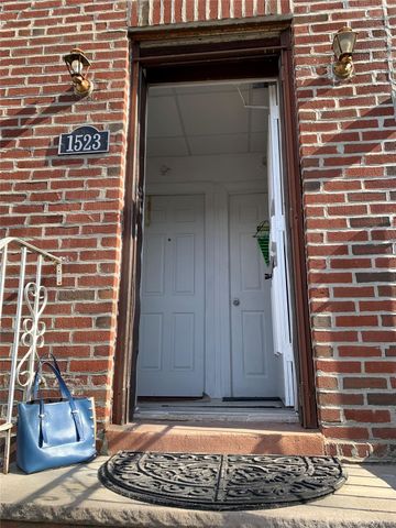 1523 E 33 Street, Brooklyn, NY 11234