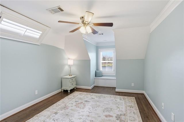 641 E Shore Drive, Canton, GA 30114