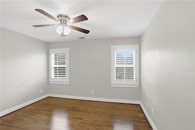 641 E Shore Drive, Canton, GA 30114