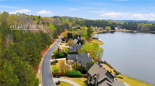 641 E Shore Drive, Canton, GA 30114