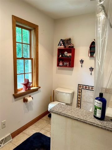 13478 OLD LAKE Road 92, East Springfield, PA 16411