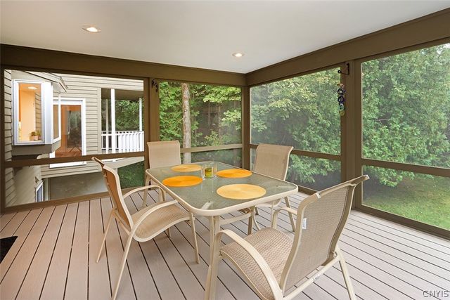 15 Bovington Lane, Dewitt, NY 13066