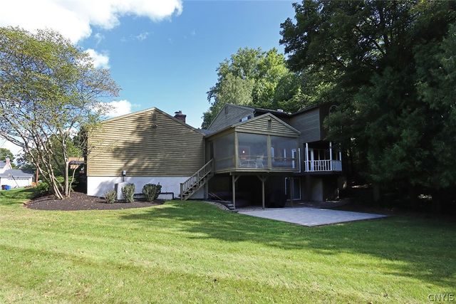15 Bovington Lane, Dewitt, NY 13066