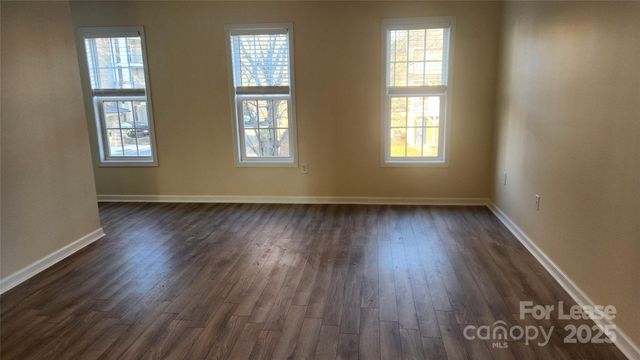 110 Steam Engine Drive 204, Mooresville, NC 28115