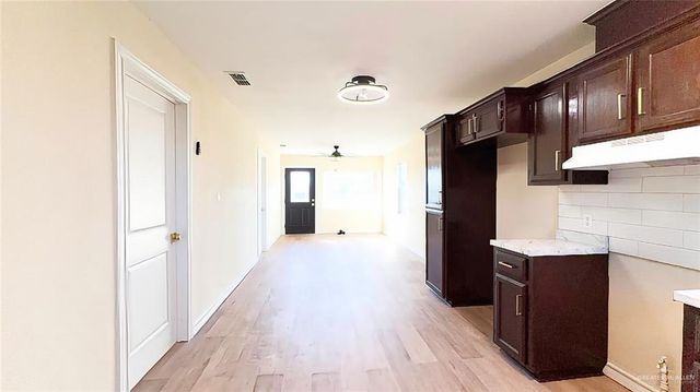 204 S McDaniel Street, Edcouch, TX 78538