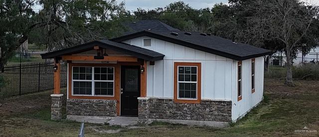 204 S McDaniel Street, Edcouch, TX 78538