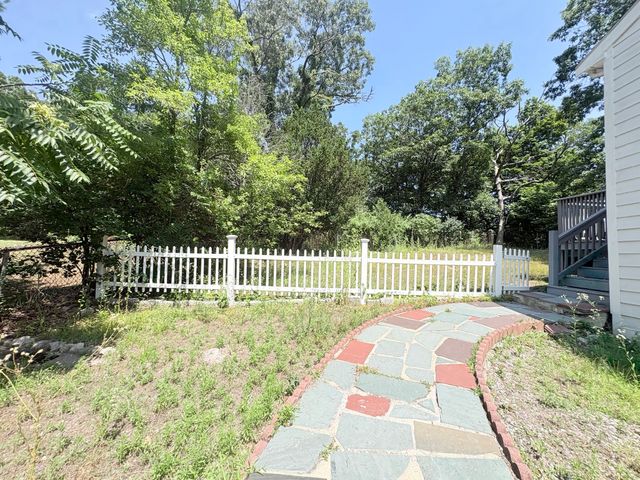 150 Grove St 1, Boston, MA 02132
