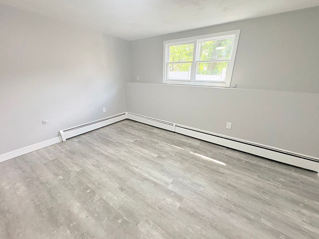 150 Grove St 1, Boston, MA 02132