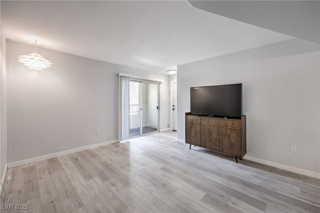 2120 Ramrod Avenue 214, Henderson, NV 89014