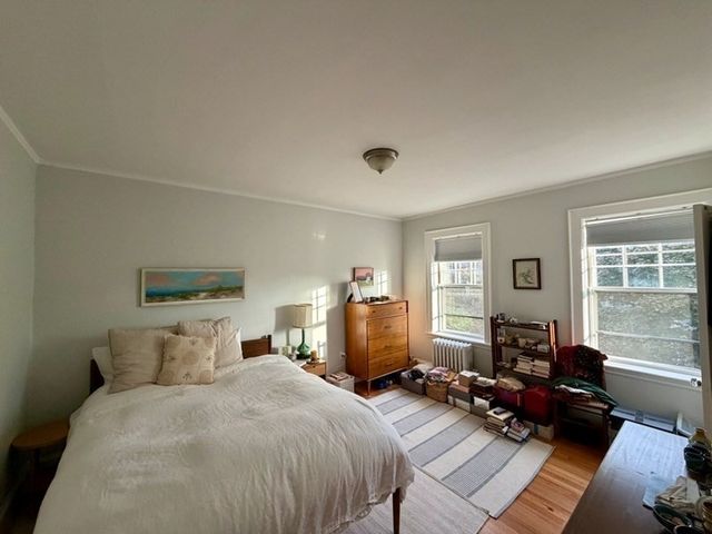 22 Concord Ave 10, Cambridge, MA 02138