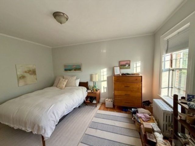 22 Concord Ave 10, Cambridge, MA 02138